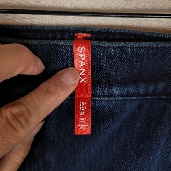 SPANX Jean-ish Ankle Leggings in Twilight Rinse, sz 3X - Picture 7 of 16